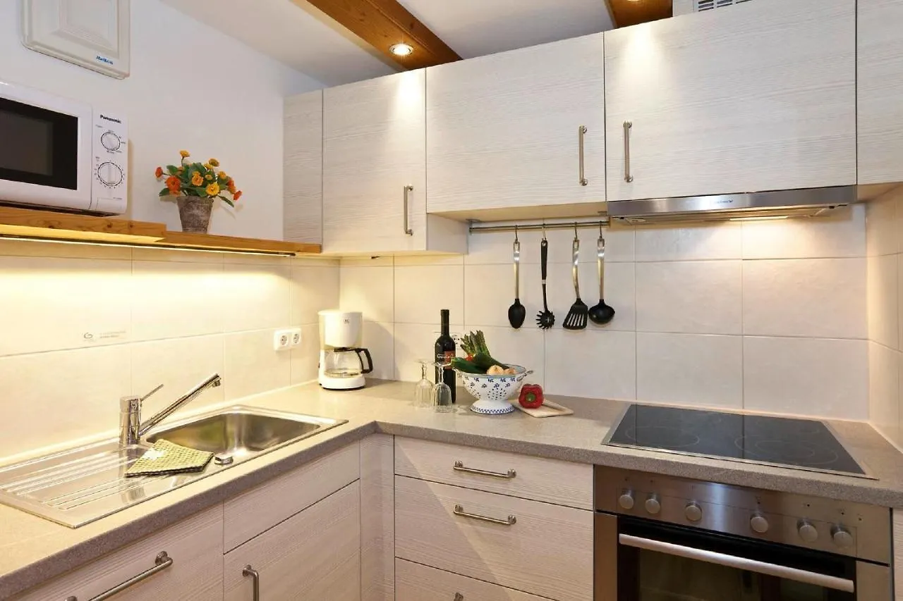 Apartmán Chalet Edelweiss Pfronten 0*,  Německo